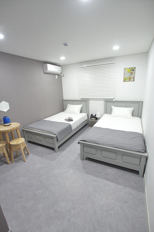 Incheon Airport Yj Guesthouse Екстер'єр фото
