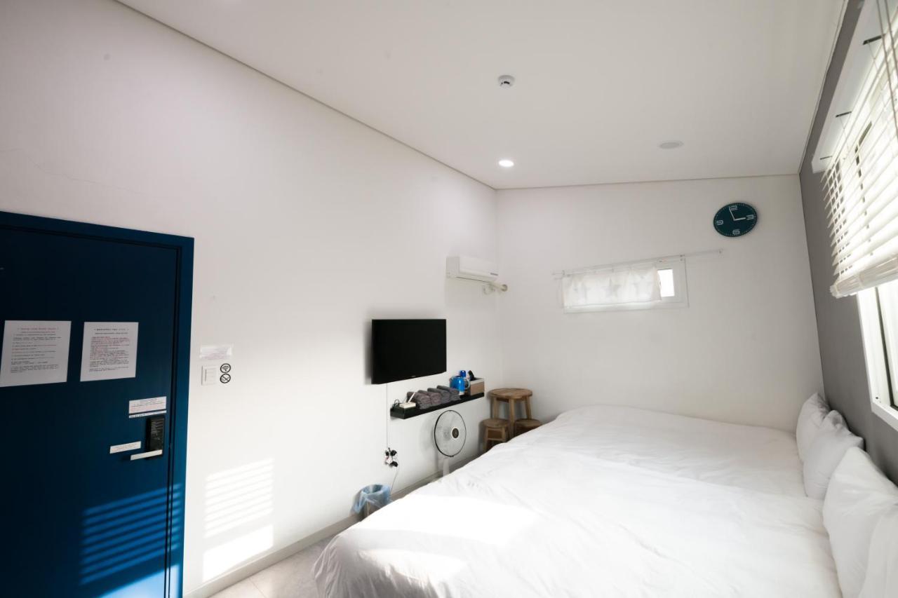 Incheon Airport Yj Guesthouse Екстер'єр фото
